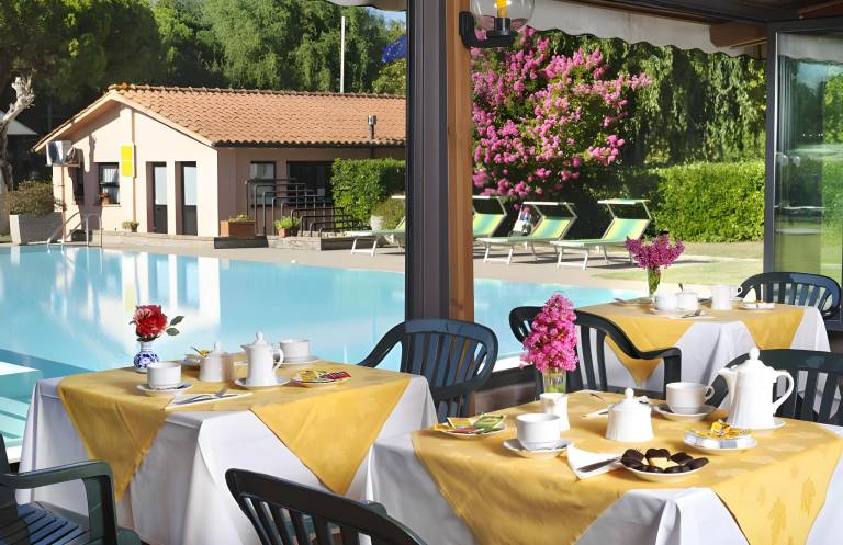 Holiday apartment with garden, pool & barbeque | Pet-friendly in Magione