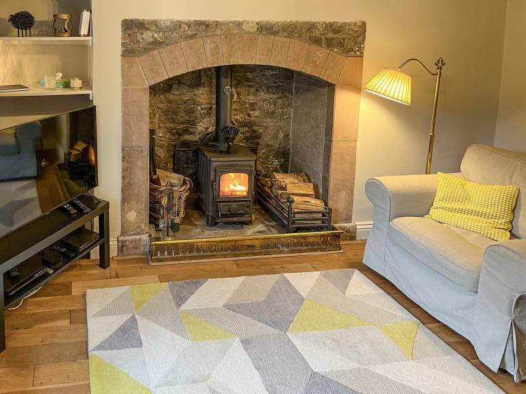 Cottage with garden | River view — photo 2