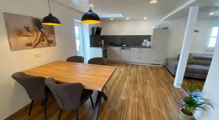 Rental apartment with 2 rooms for 5 persons — photo 4