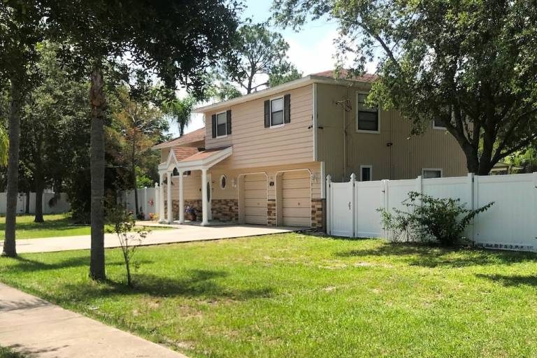 Apartment Tarpon Springs