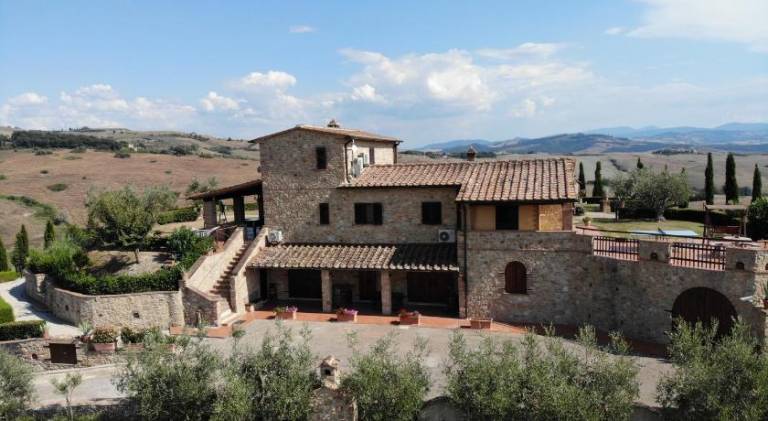 Nice farm with pool | Pet-friendly in Volterra
