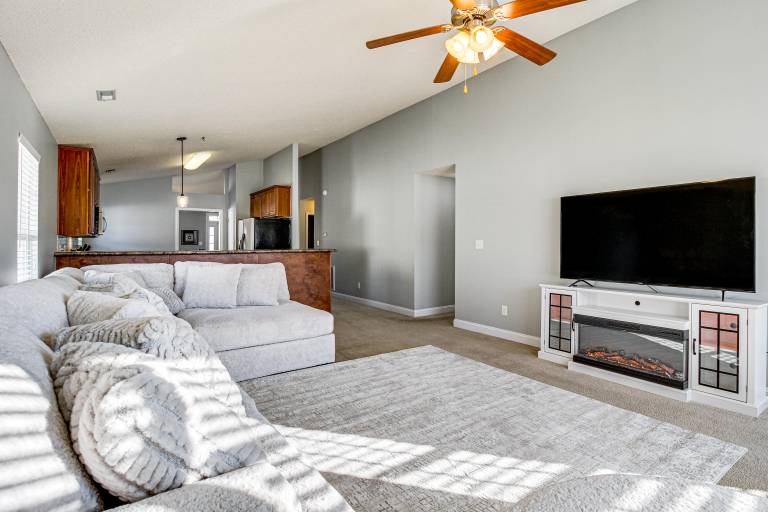 Work-Friendly Madison Home Near Research Park — photo 3
