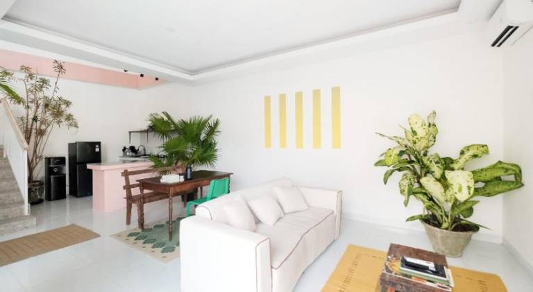 Canggu 3BR Villa with Big Pool close to gyms — photo 4
