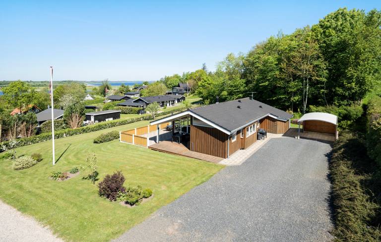 Feriehus  Hjarbæk