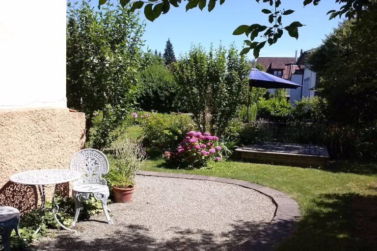 Vacation home with garden, BBQ & terrace — photo 4