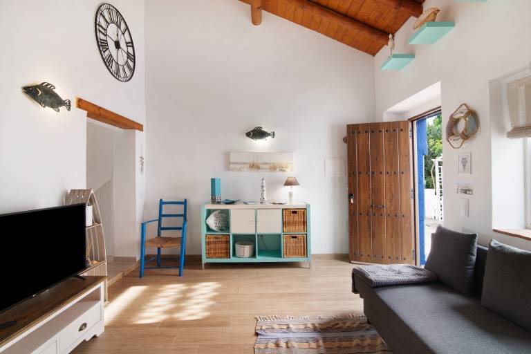 Country House "Quinta do Mestre - Casa do Mar" with Sea View, Private Garden and Wi-Fi — photo 4