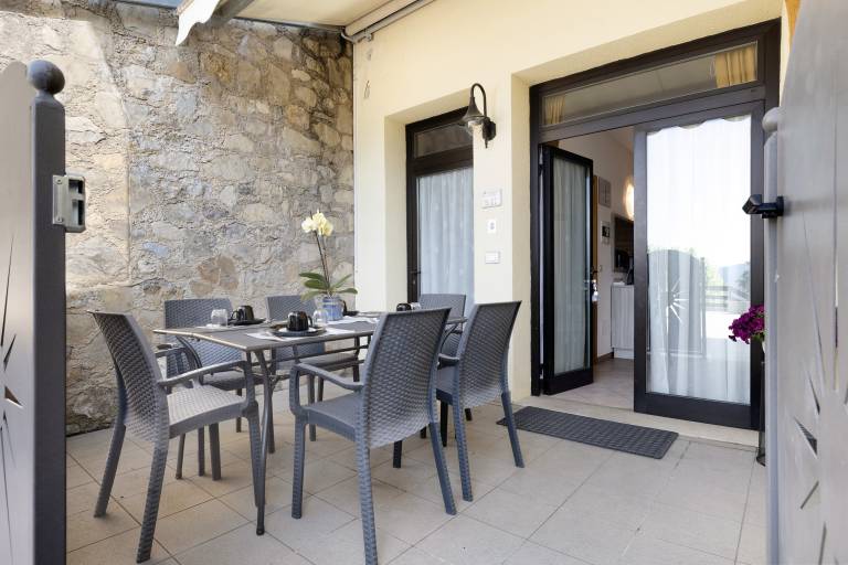 Apartment "Casa Lucy" with Lake View, Shared Pool & Wi-Fi — photo 4