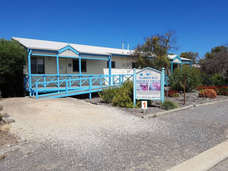 Holiday park  Marion Bay