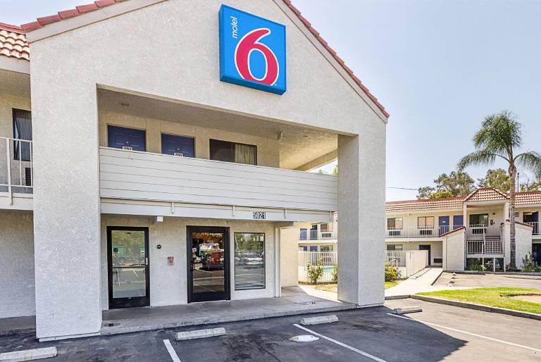 Motel 6 Fresno, CA in Fresno, CA