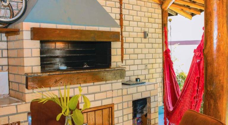 Vacation home with yard & BBQ — photo 2