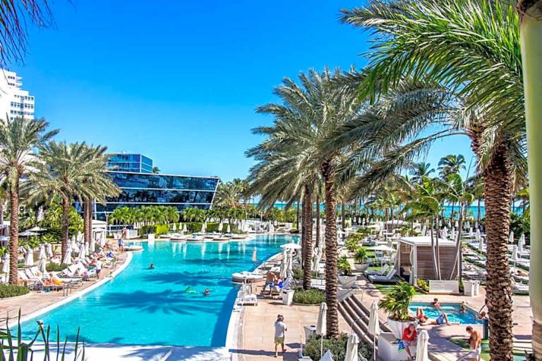 Resort  Miami Beach