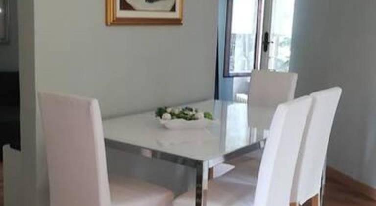 Apartment | Next to Fontana del Delfino | Pets allowed in Bergamo