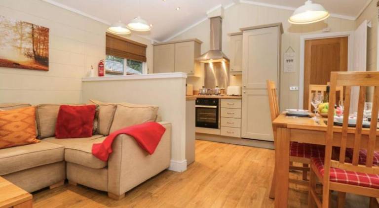 Brook Lodge — photo 2