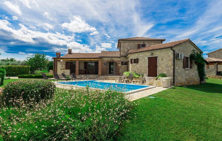 Ferienhaus in Baldaši, Vižinada für max. 8 Personen, Ferienhaus in Baldaši, Vižinada für max. 8 Personen,