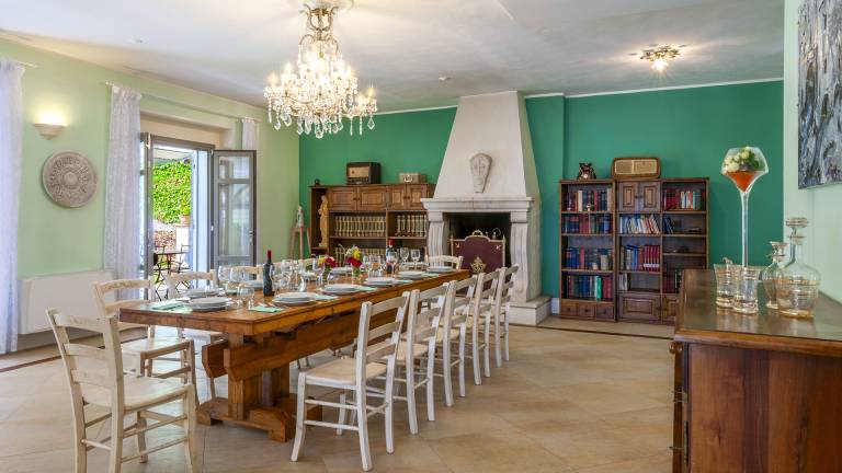 Villa with garden, sauna & BBQ | Pool view | Perfect for remote work — photo 4