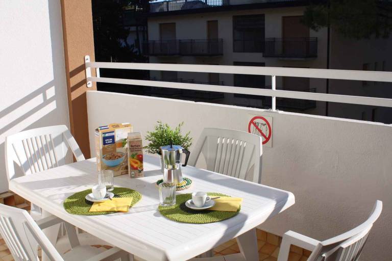 Fully equipped rental apartment with garden | Beach nearby | Dogs allowed — photo 2