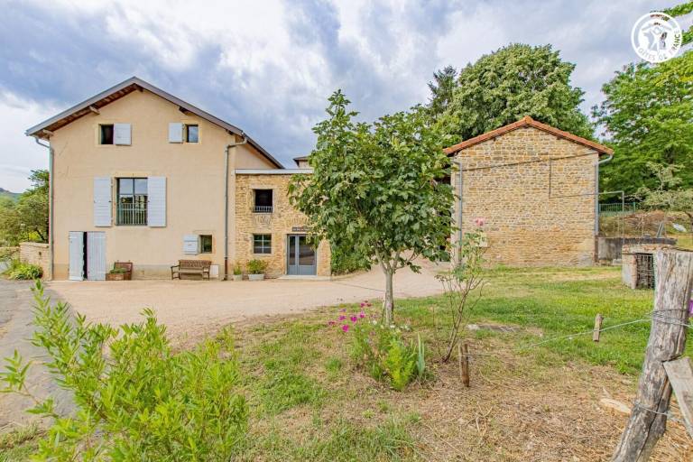 Maison de vacances Cluny