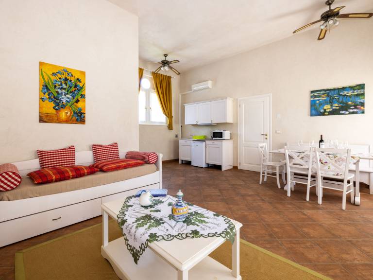Holiday apartment with yard & terrace | Pets allowed — photo 3
