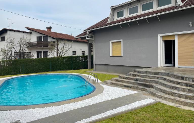 Ferienhaus Sesvete