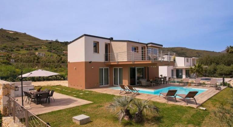 Charming villa with pool | Dogs allowed — photo 5