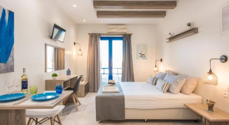 Mikes Beach Lux in Hersonissos