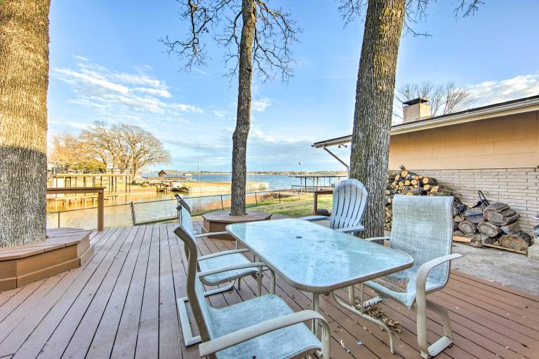 Waterfront Home w Boat Dock in Gun Barrel City
