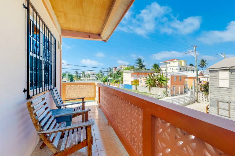 Studio flat Caye Caulker