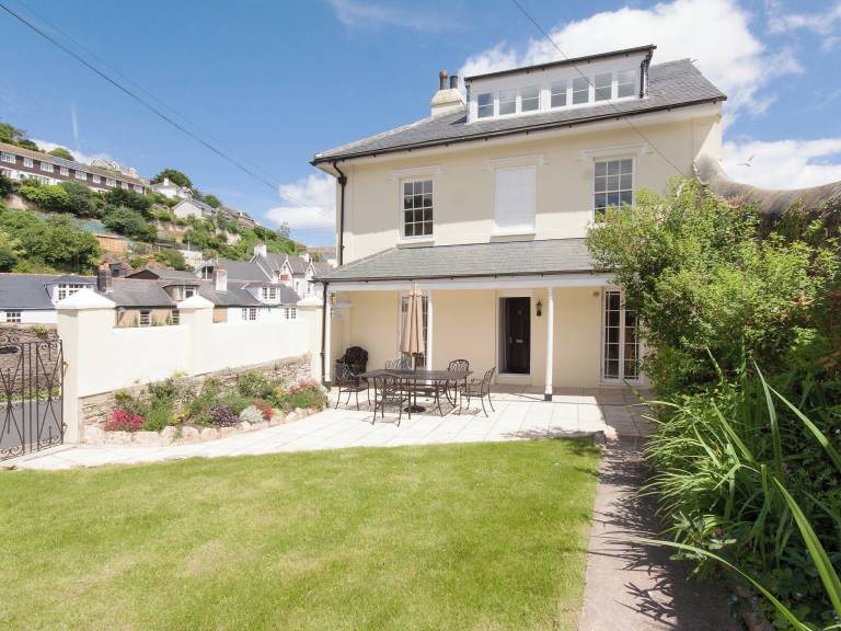 Cottage Dartmouth