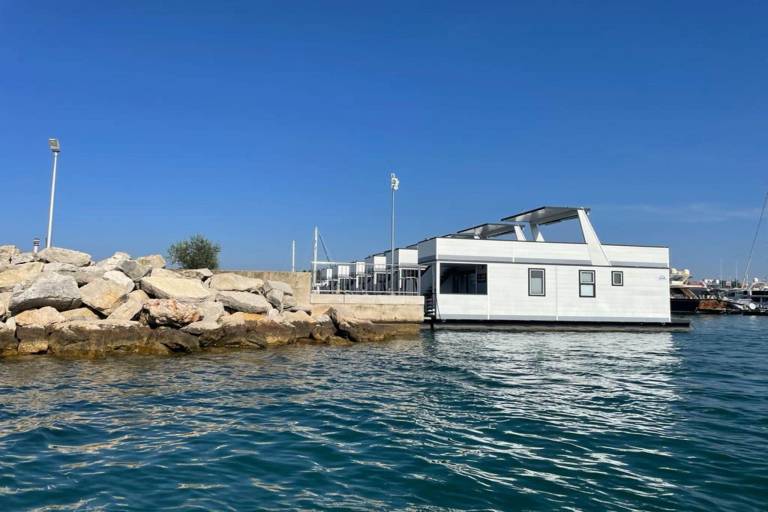 Hausboot Vabriga