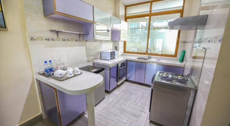 Serviced apartment with terrace, sauna & pool | Suitable for remote work — photo 5
