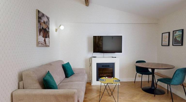 Rental apartment with 1 room for 6 persons in Charenton-le-Pont