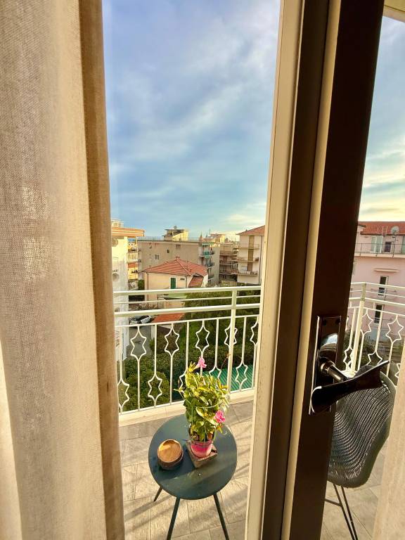 Wonderful rental apartment with patio | Panoramic view | Next to the beach | Dogs allowed — photo 5