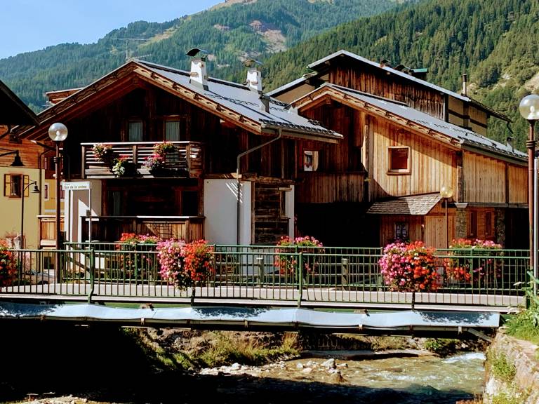 Ferienwohnung mit Hund in Pozza di Fassa für max. 4 Personen Ferienwohnung mit Hund in Pozza di Fassa für max. 4 Personen