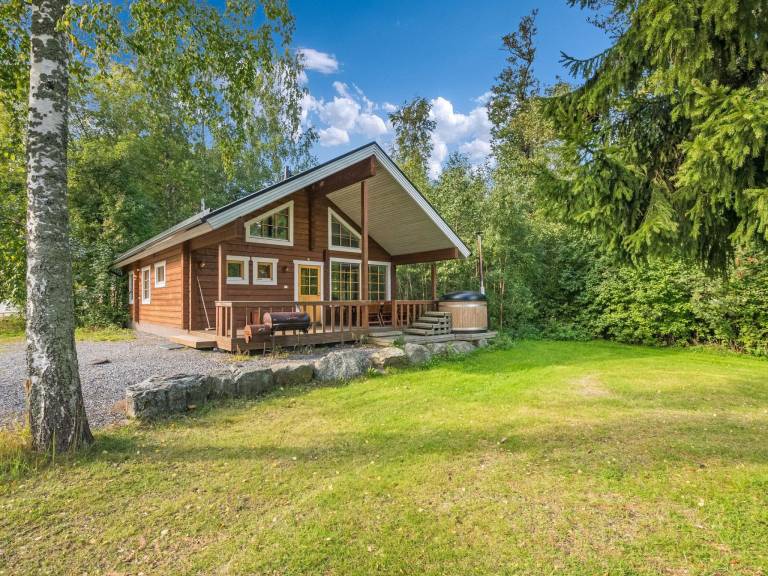 Vacation home with sauna & terrace | Nature view | Pets are welcome in Pori