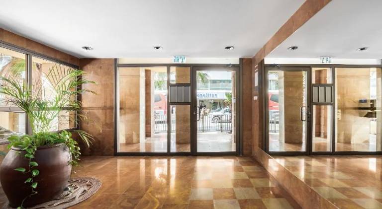 Cosy 1BR near Beach by FeelHome — photo 4