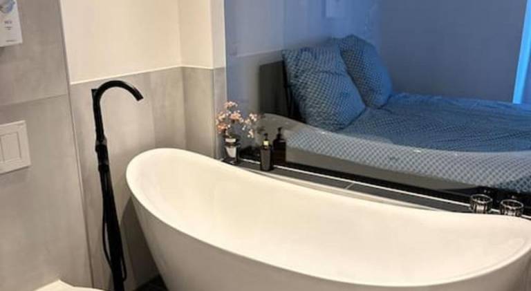 Rental apartment with 3 rooms for 8 persons in Duisburg