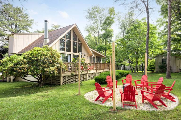 Chalet  Hedgesville