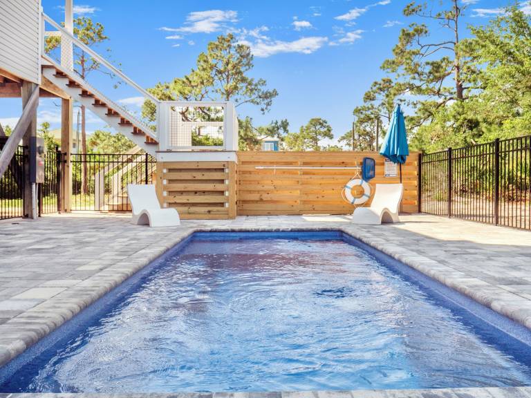 House Saint George Island