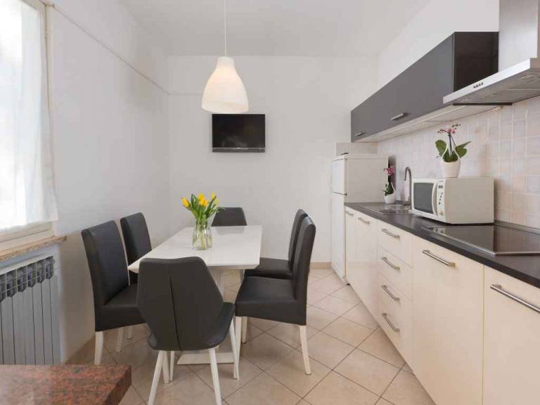 Beautiful apartment with garden & terrace | Pets allowed — photo 2