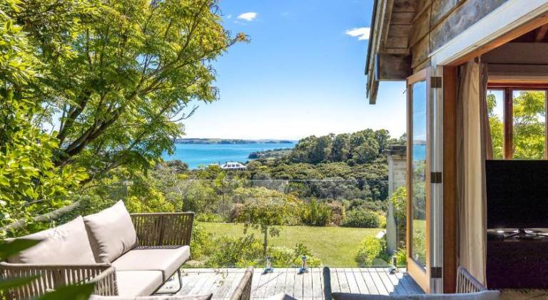 Vacation home with 8 rooms for 18 persons — photo 4