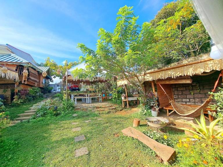 House with jacuzzi, garden & barbeque — photo 3