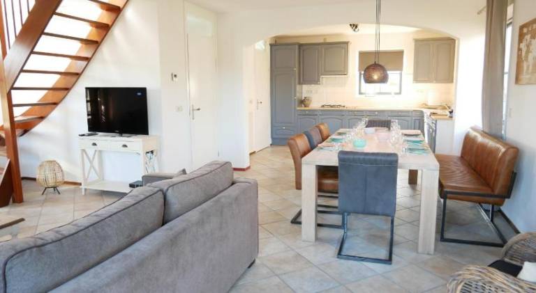 House | Good for workation — photo 2