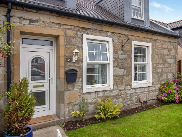 Cottage Kilmarnock