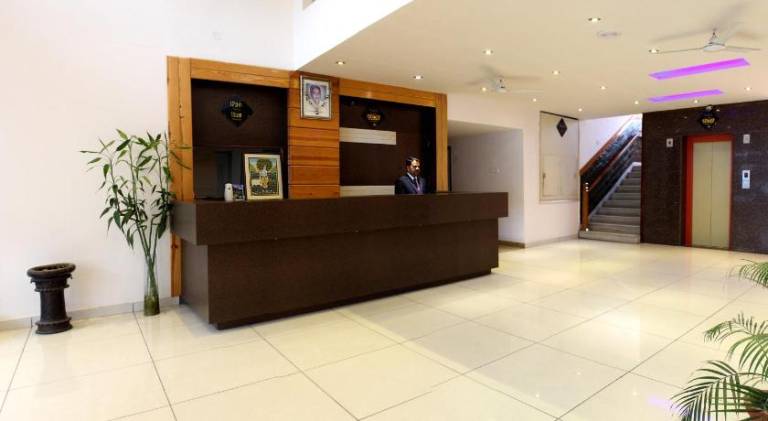 Hotel Vatika the Riverside Resort — photo 4