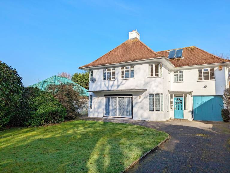 Cottage  Bognor Regis