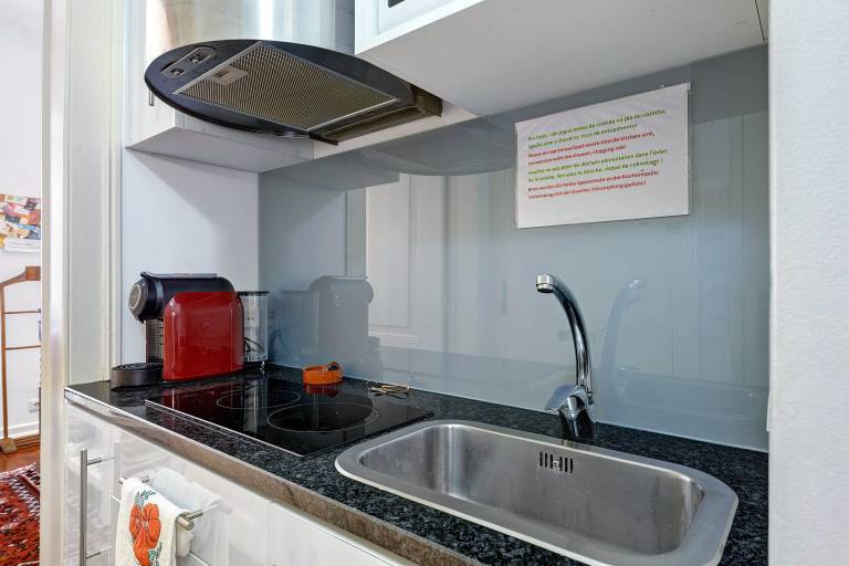 Apartment 'Cantinho Lusitano in Príncipe Real' with Wi-Fi and Air Conditioning — photo 3