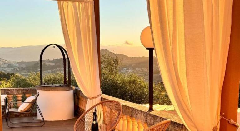 Villa with pool & jacuzzi | Pet-friendly — photo 3