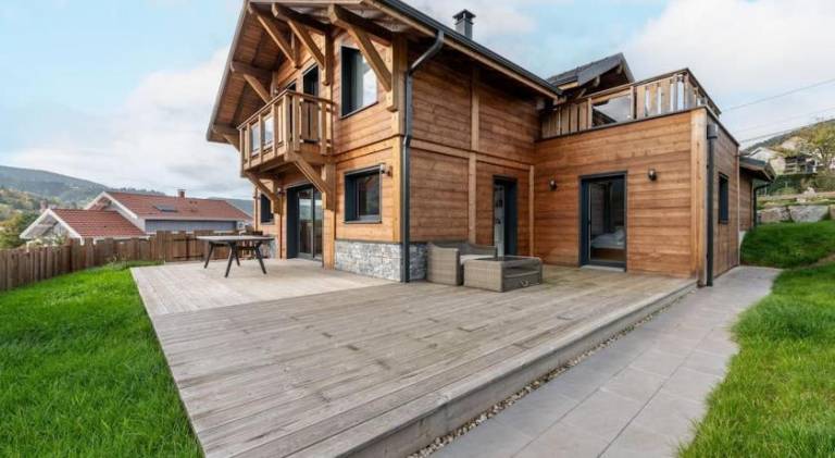 Chalet La Trinite-Spa, Sauna, Petanque-Gerardmer in Gérardmer