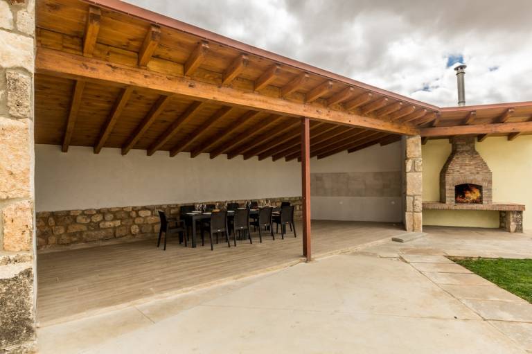 Fully equipped villa with BBQ & yard | Pets are welcome — photo 4