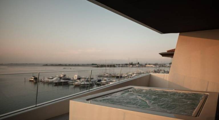 Laguna Faro Suites - Adults Only — photo 4